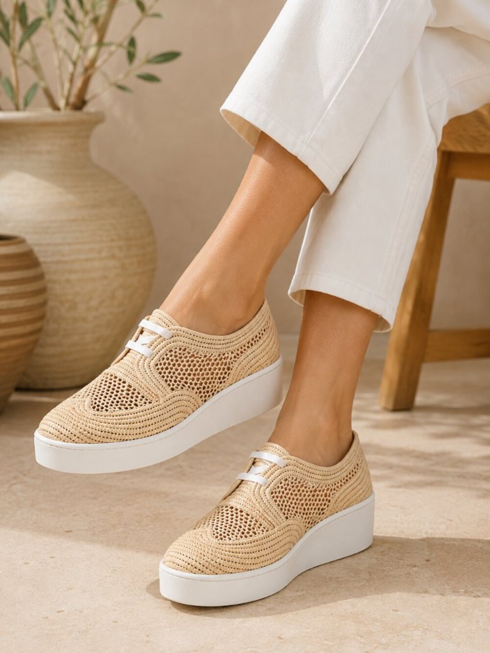 Clergerie Women's Lisa Woven Natural Raffia Wedge Platform Oxfords Shoe Sz. 39